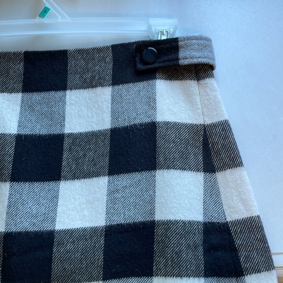 Buffalo Plaid Skirt 2 Basic Farm-girl Black Mini Minimal Contemporary NWT LOFT - Picture 11 of 16